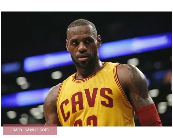 NBA老鹰重建之路年轻核心崛起冲击季后赛战术革新未来展望