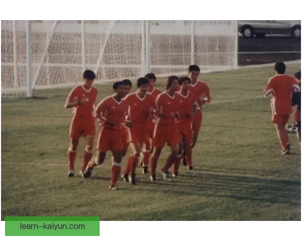 中国足球崛起之路：年轻球员闪耀国际赛场助力国家队冲击世界杯