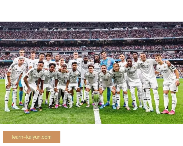 巴拉多利德足球俱乐部历史回顾与未来展望解析